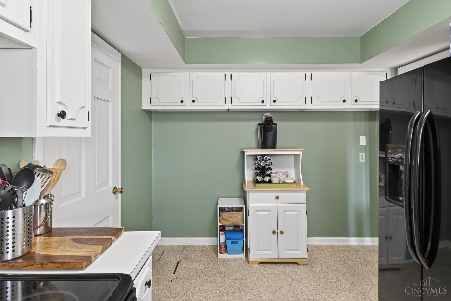 2207 Rolling Hills Boulevard