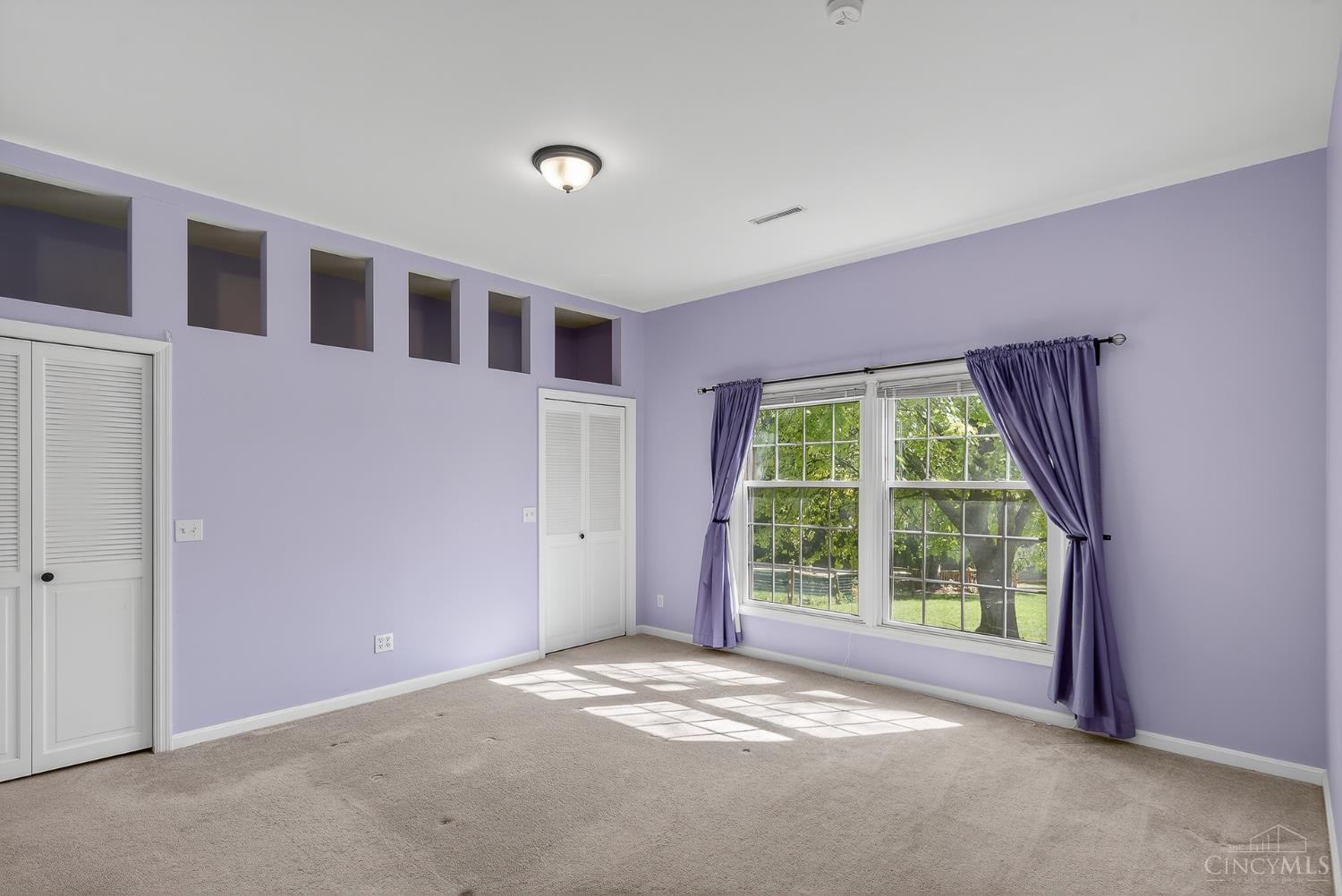 2207 Rolling Hills Boulevard