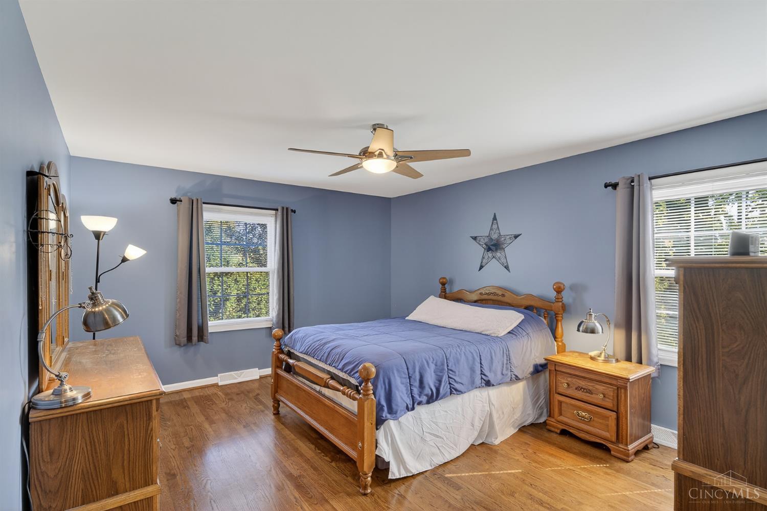 2207 Rolling Hills Boulevard