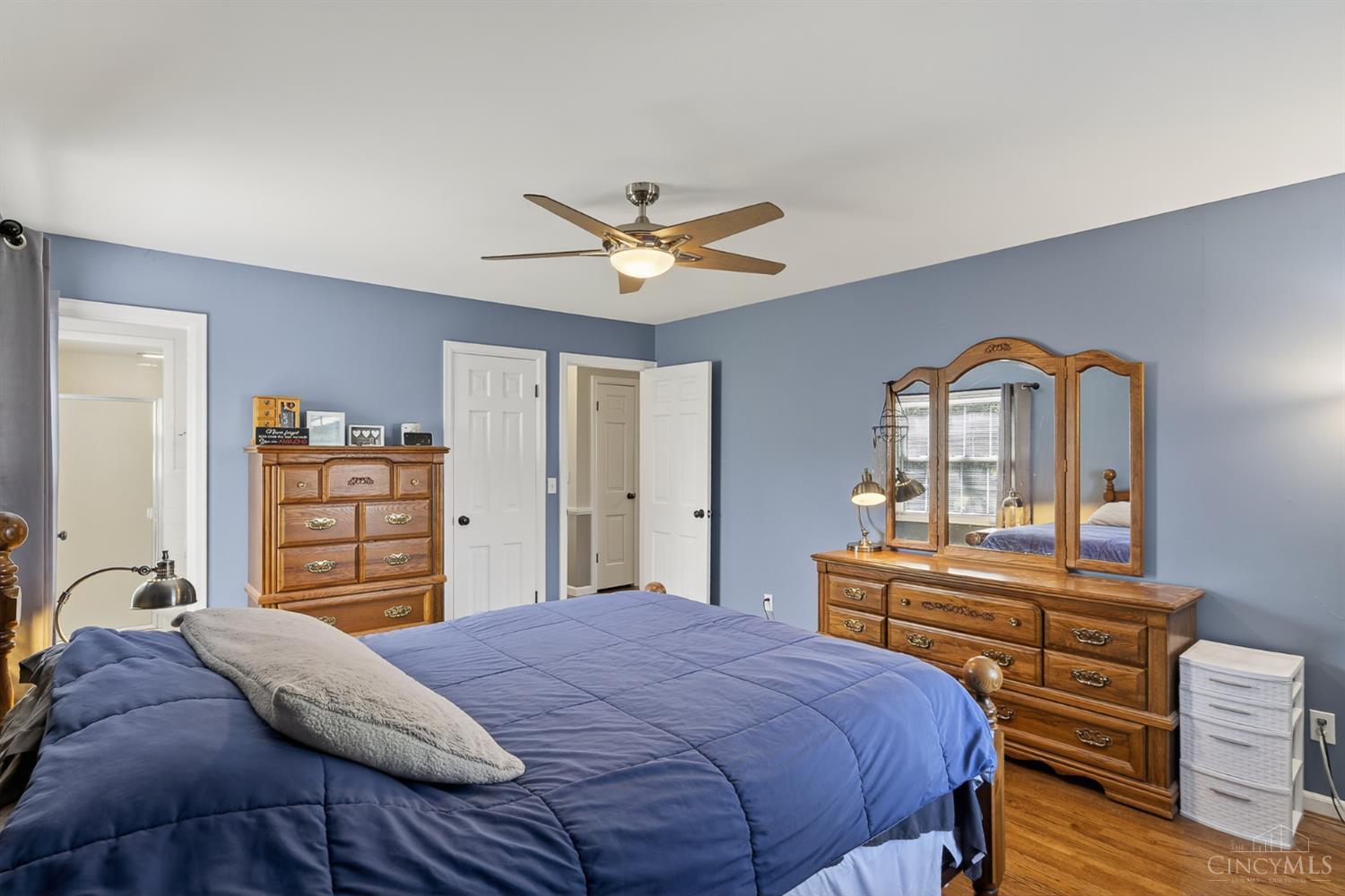 2207 Rolling Hills Boulevard