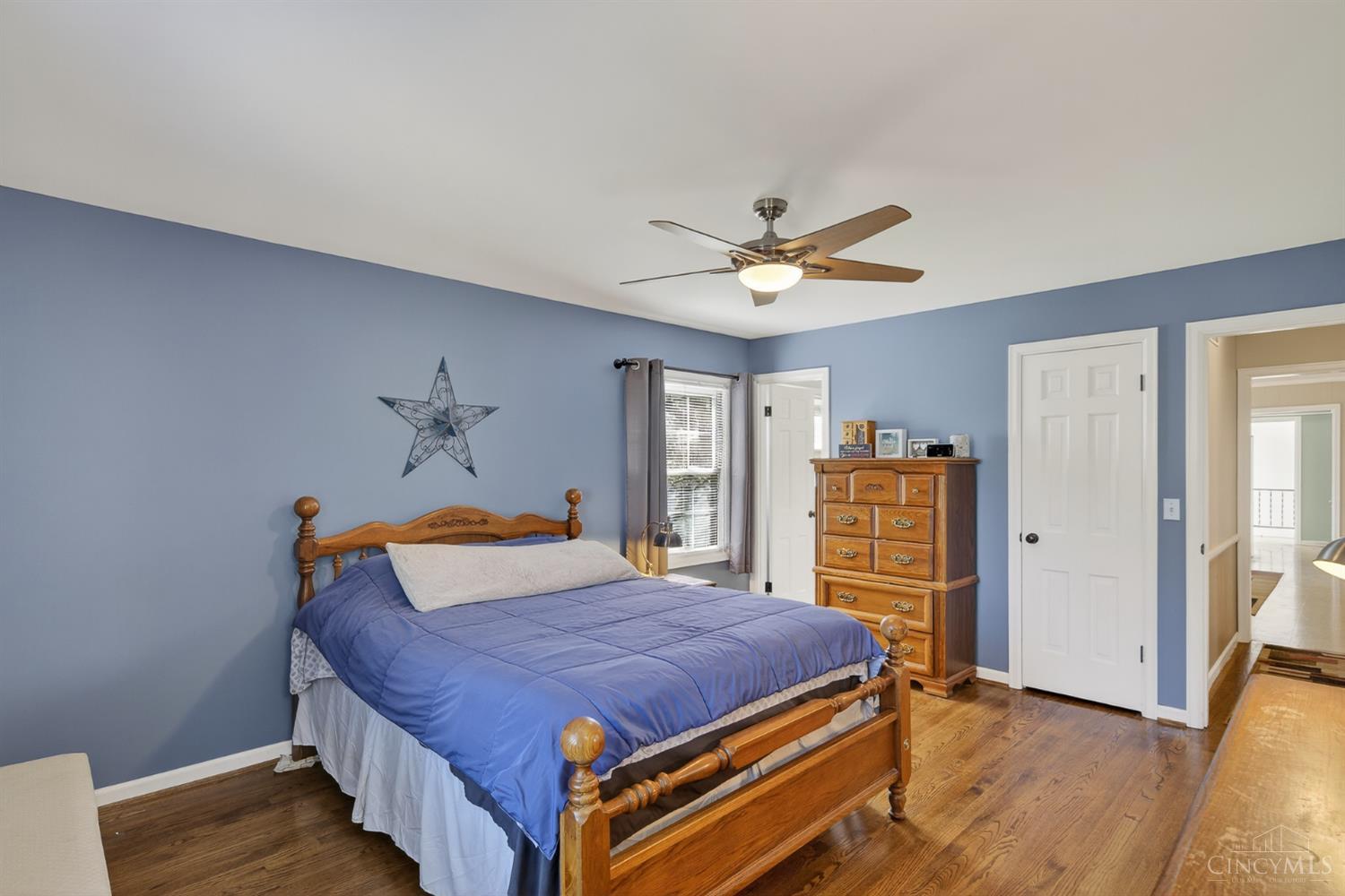 2207 Rolling Hills Boulevard