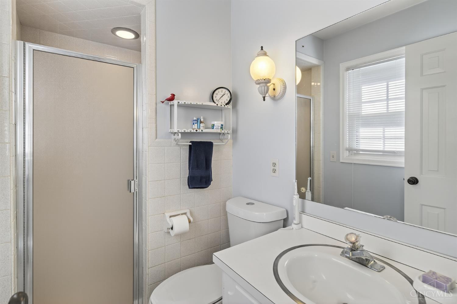 2207 Rolling Hills Boulevard