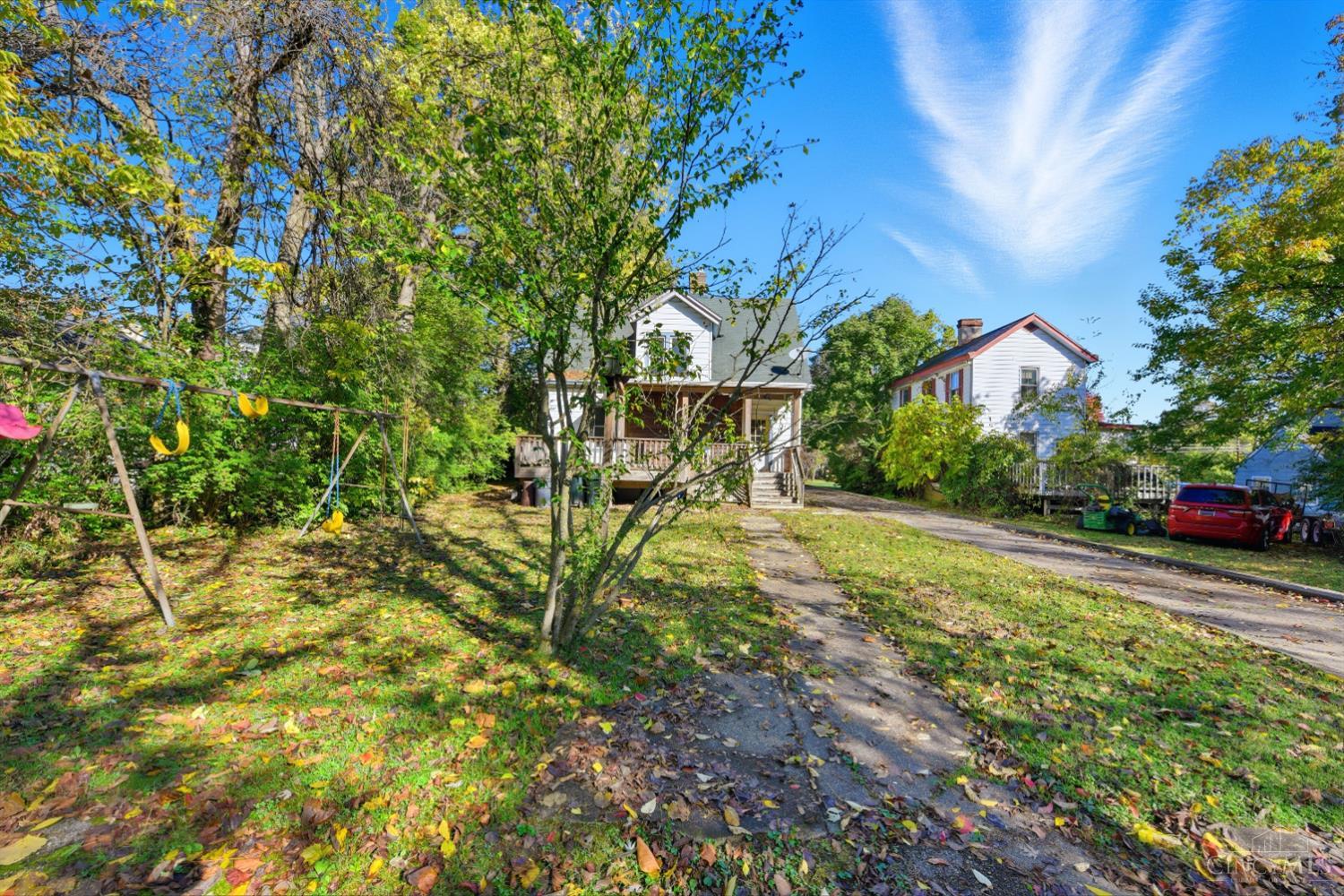 103 W Sharon Road