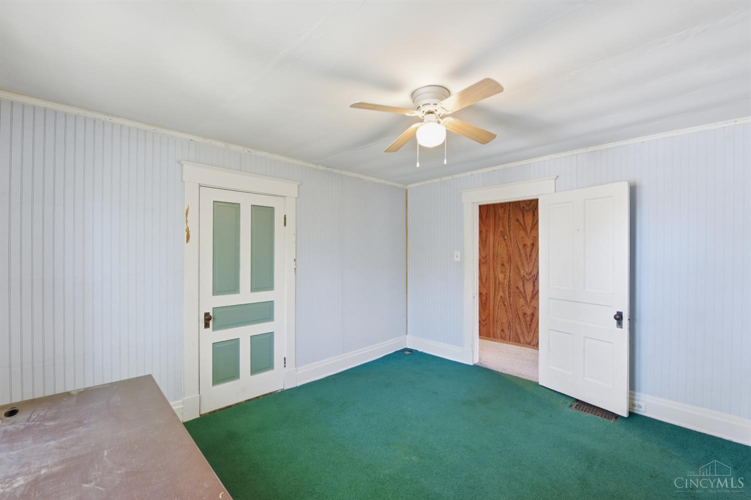103 W Sharon Road
