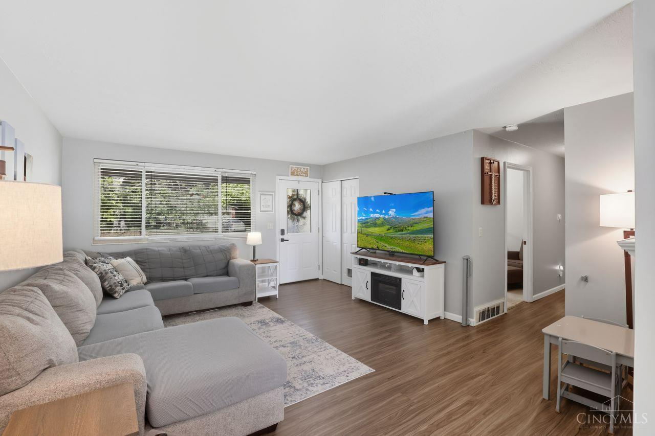 1873 Heidelberg Drive