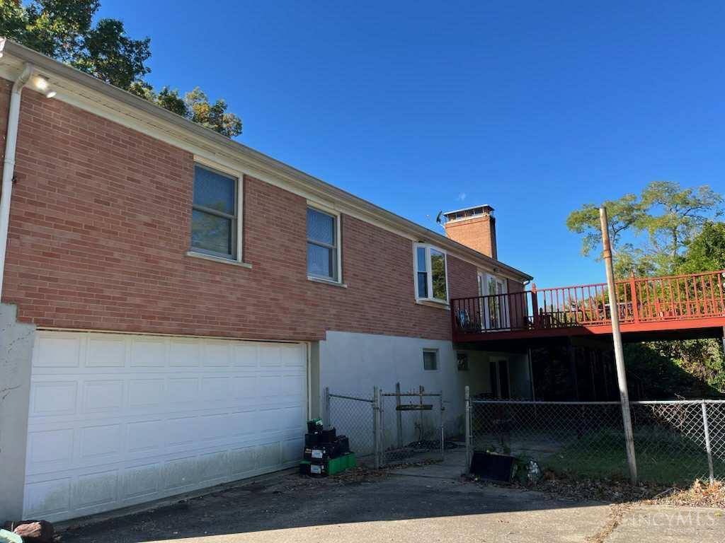 3632 Crestnoll Lane
