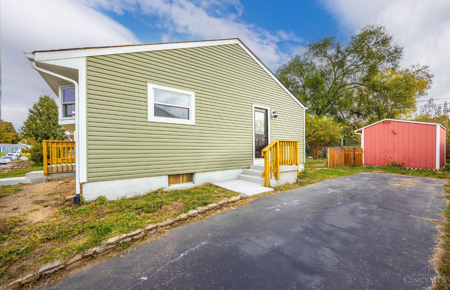 56 Skokiaan Drive