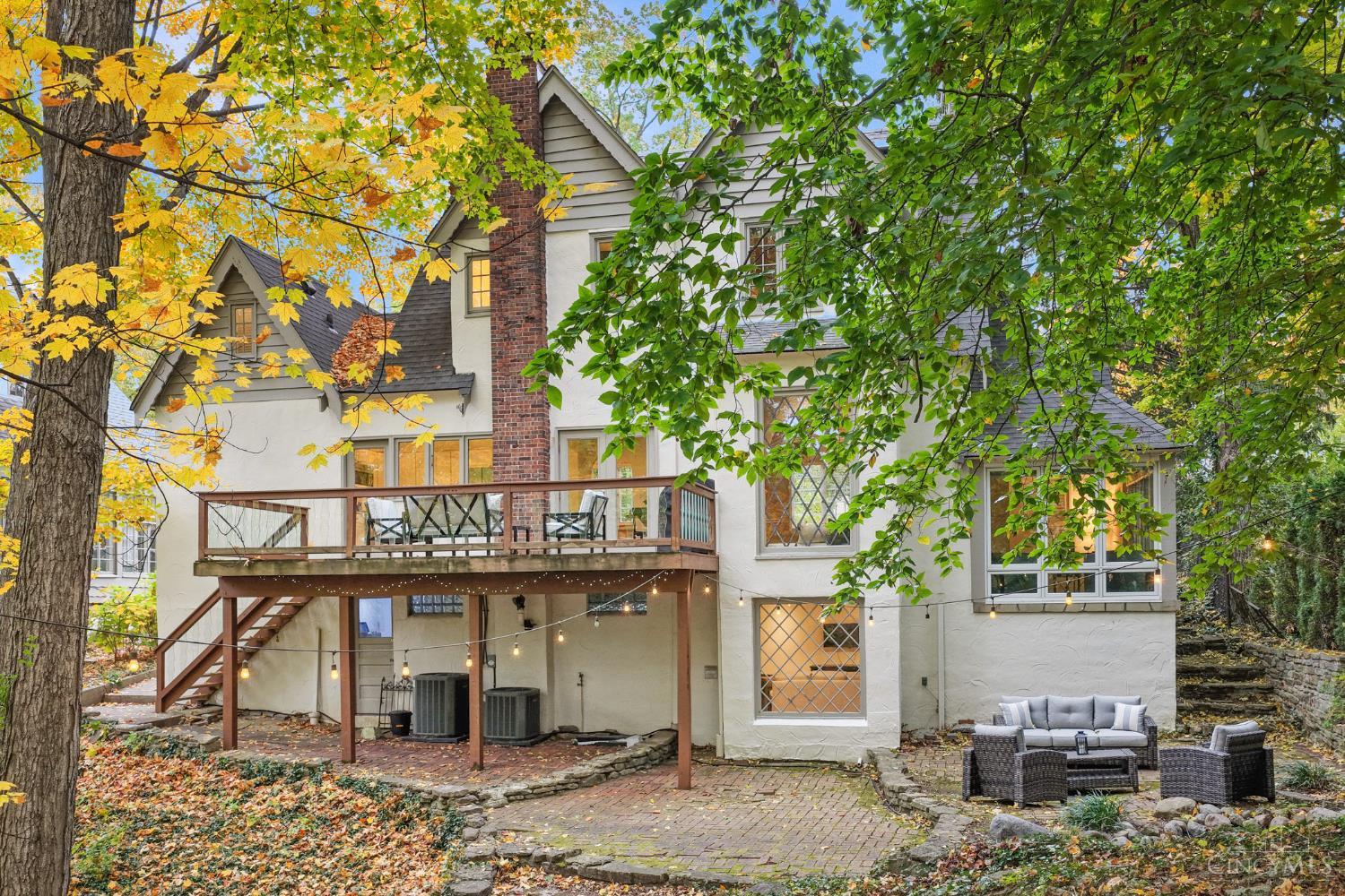 3613 Victoria Lane