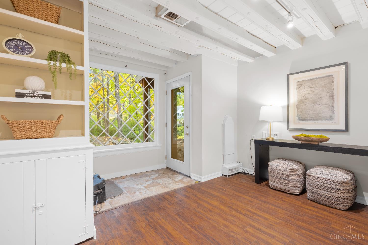 3613 Victoria Lane