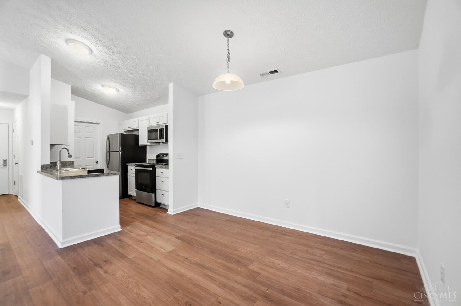 220 Carrington Lane 311