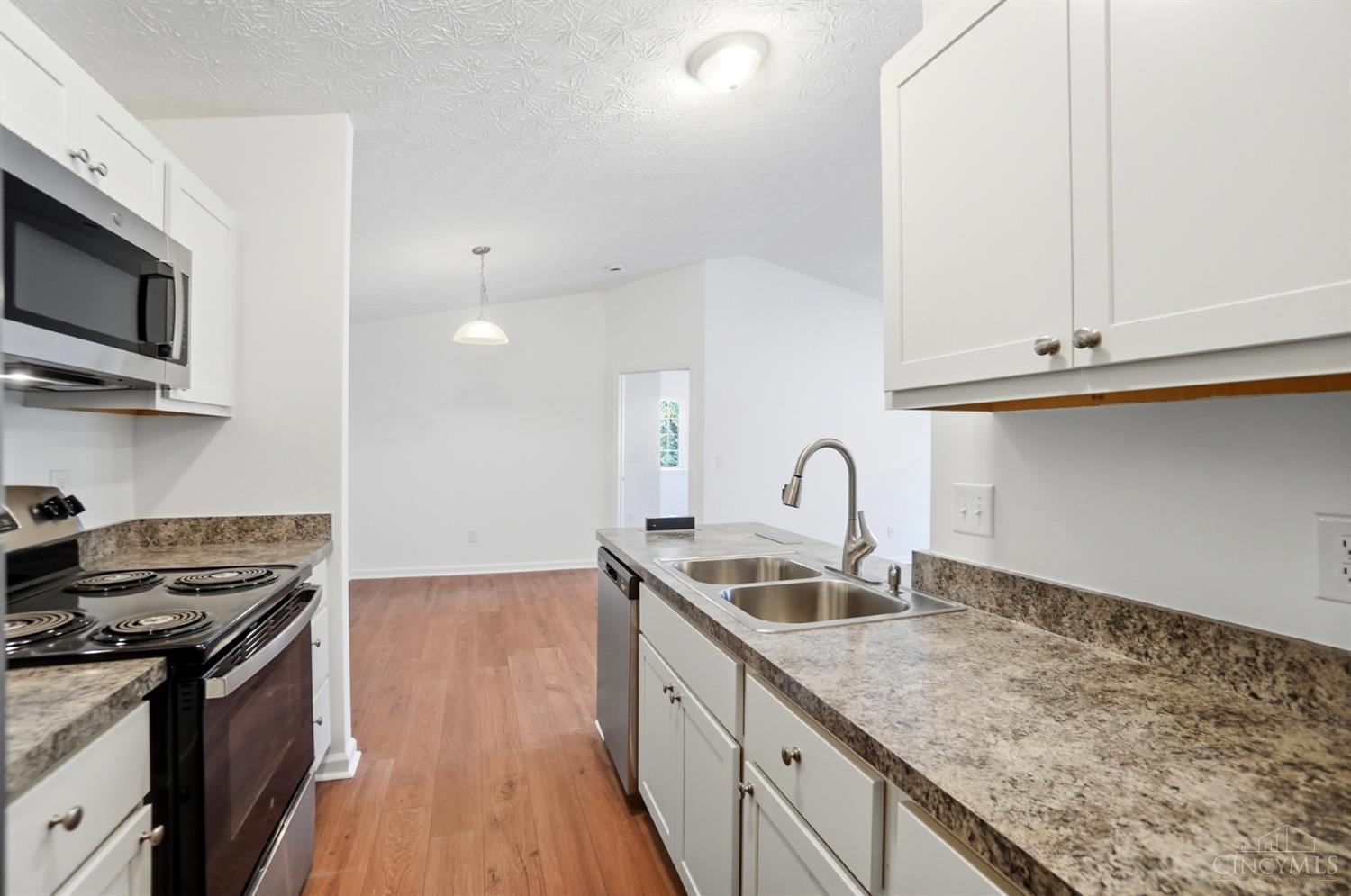 220 Carrington Lane 311