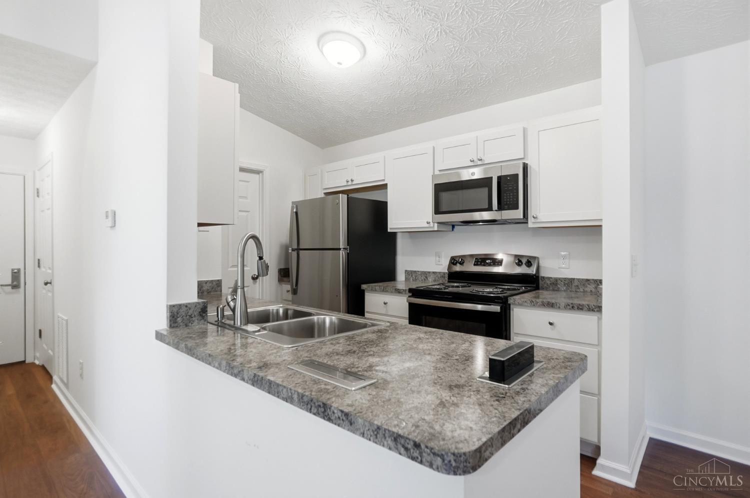 220 Carrington Lane 311