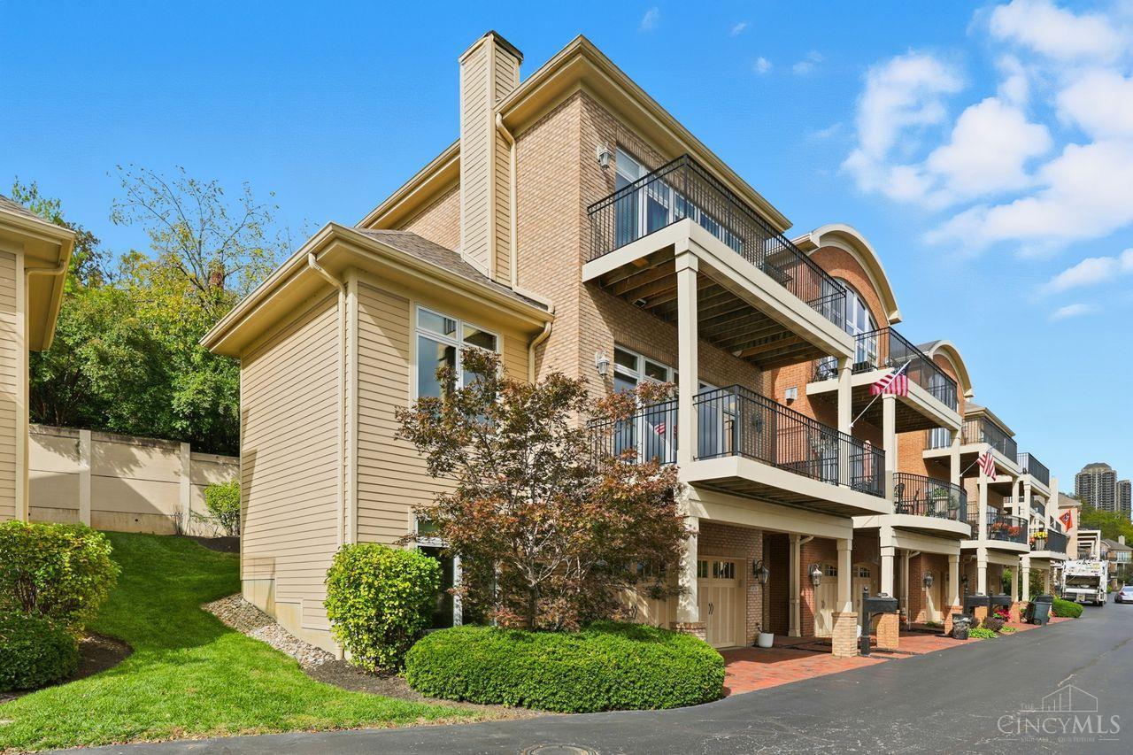 1430 Riverside Drive