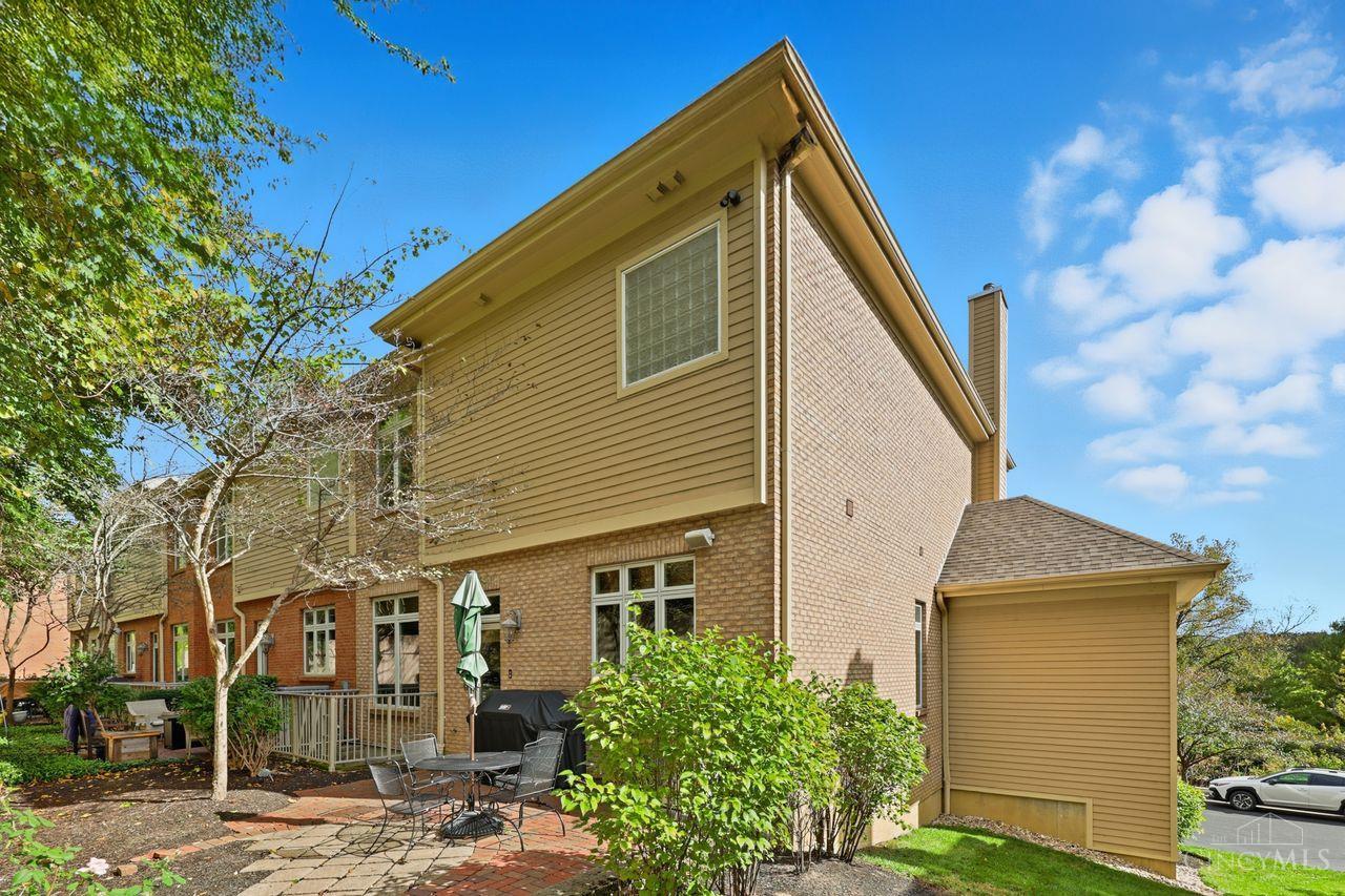 1430 Riverside Drive