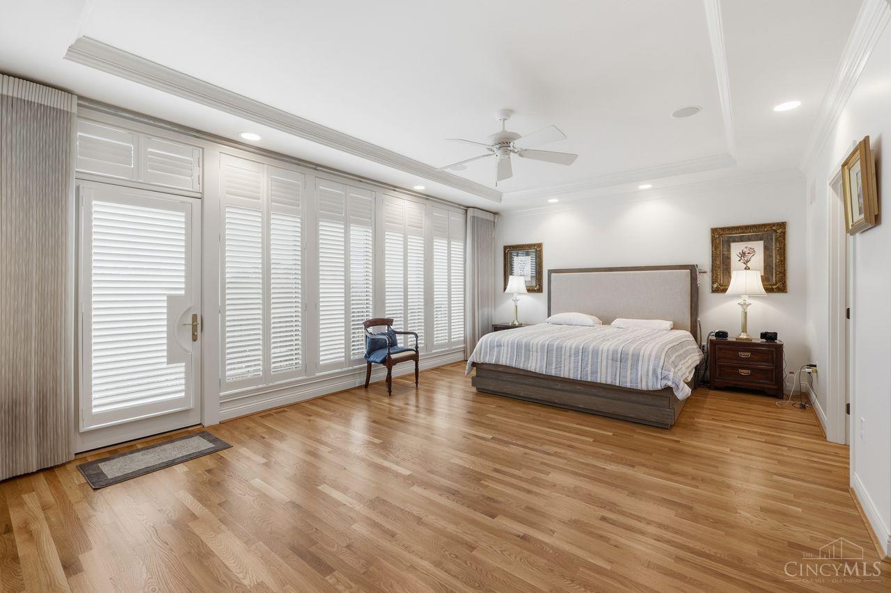 1430 Riverside Drive