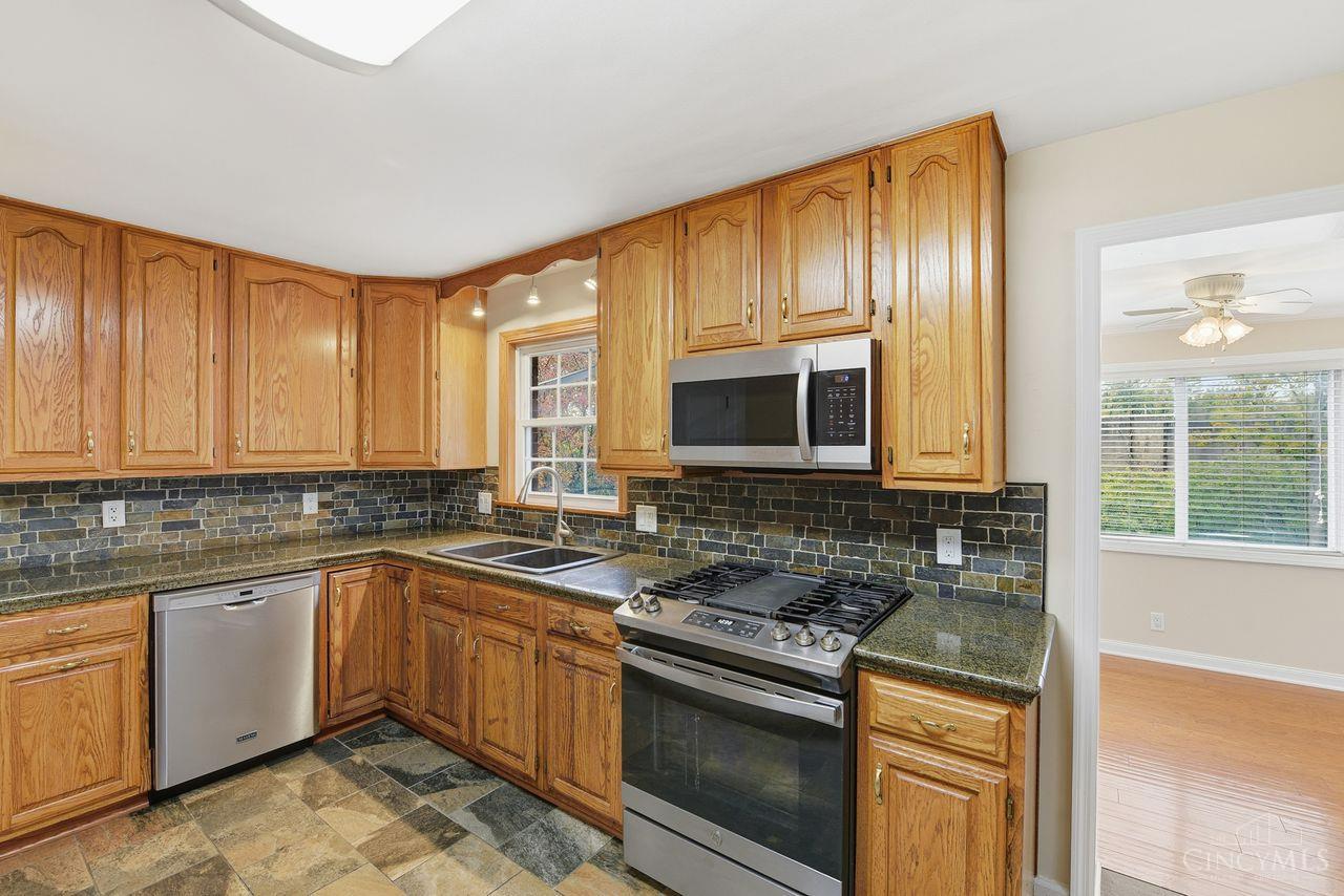 10489 Cinderella Drive