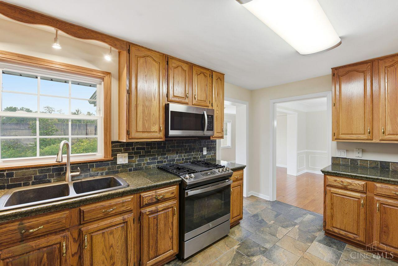 10489 Cinderella Drive