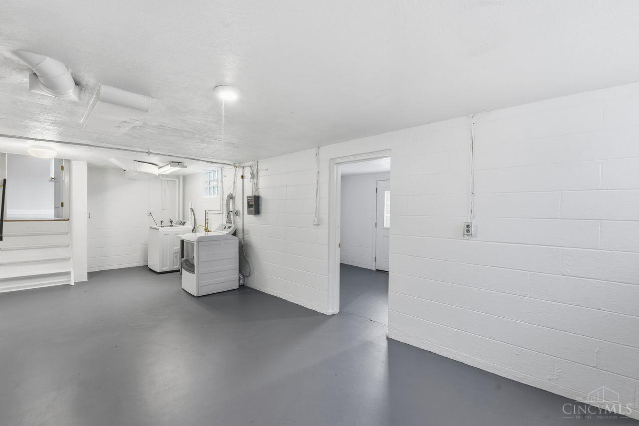 10489 Cinderella Drive