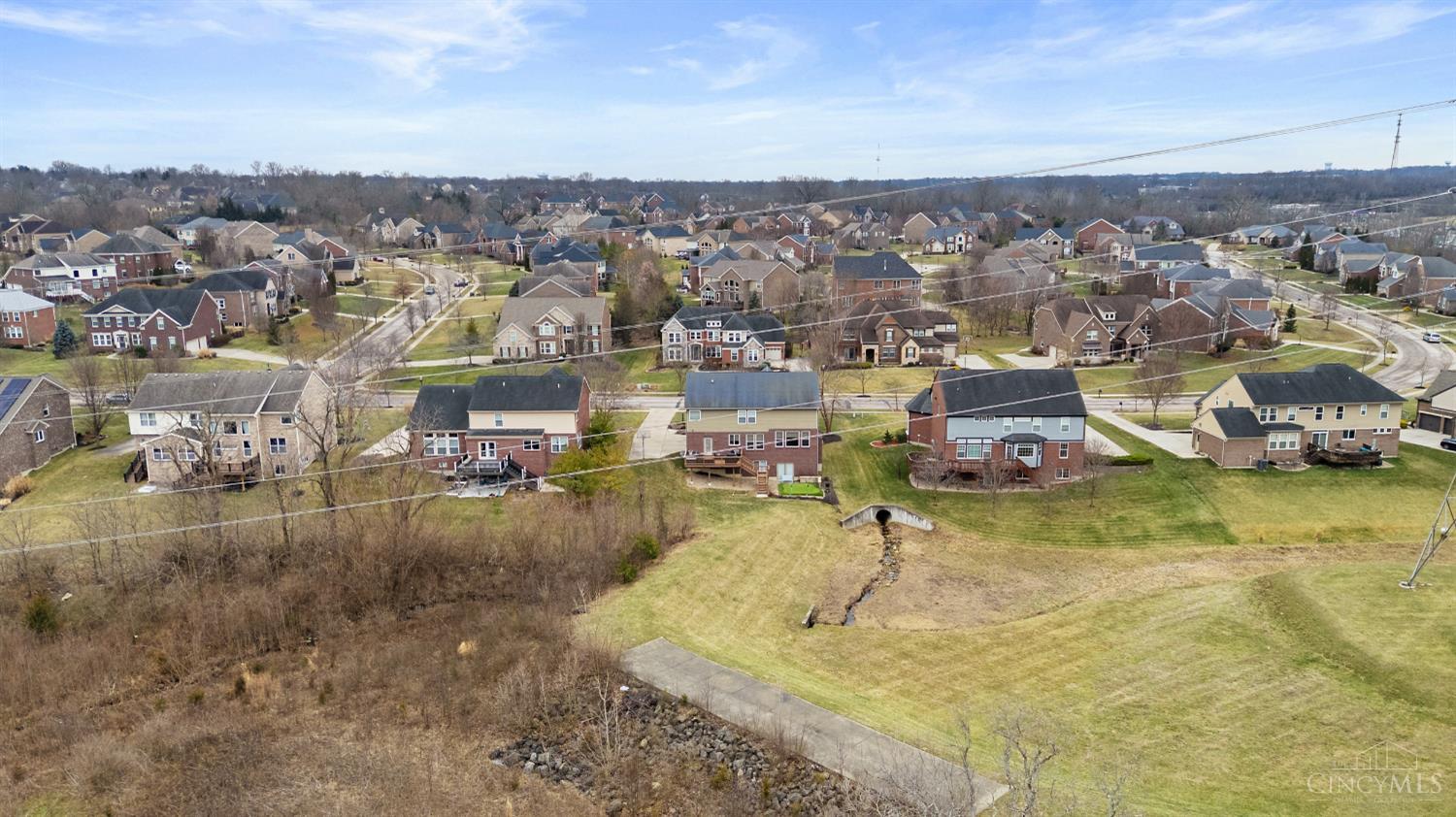 3596 Riverside Drive