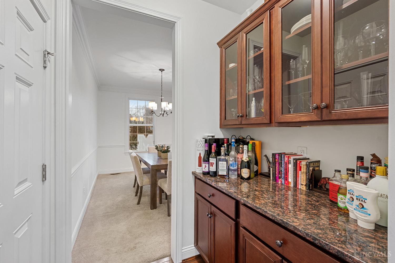 3596 Riverside Drive