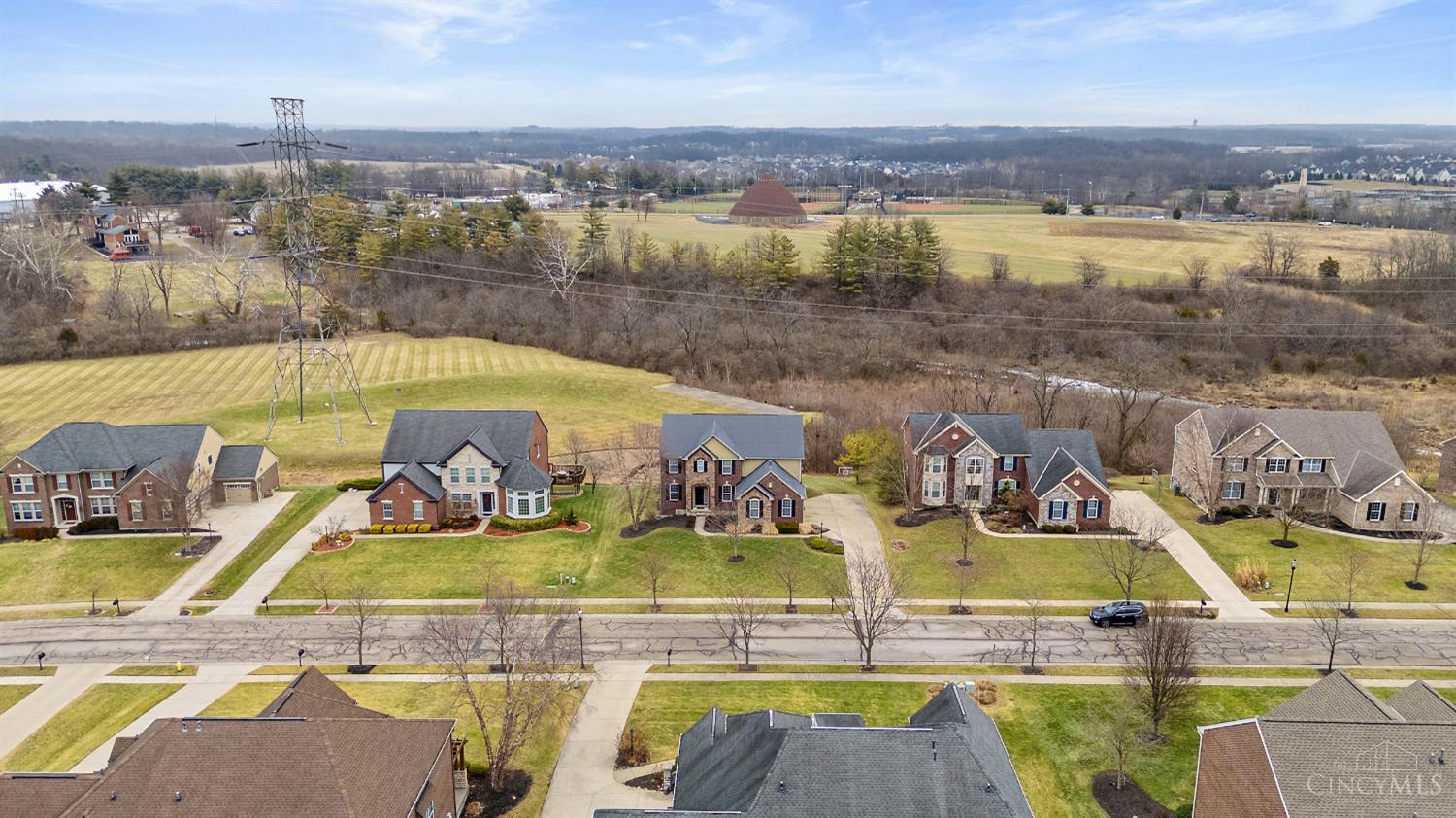 3596 Riverside Drive