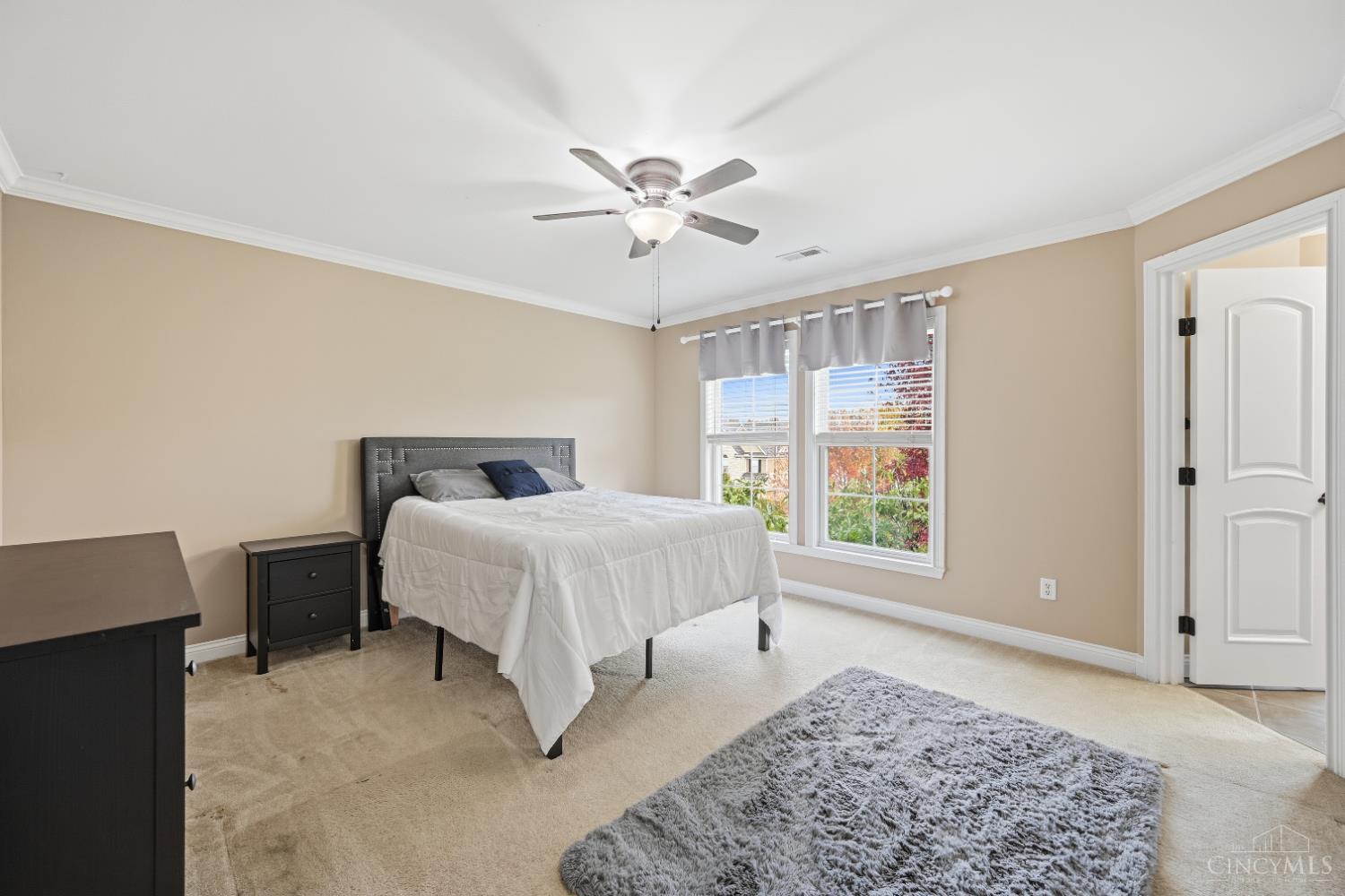 2625 Stonehaven Drive