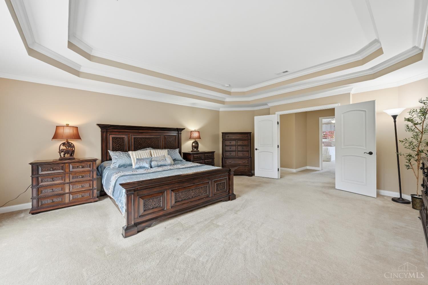 2625 Stonehaven Drive