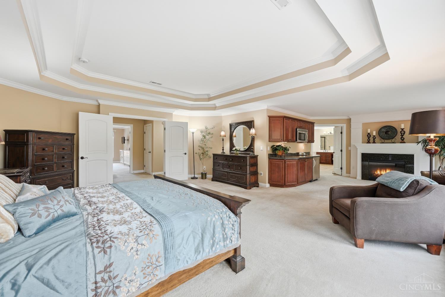 2625 Stonehaven Drive