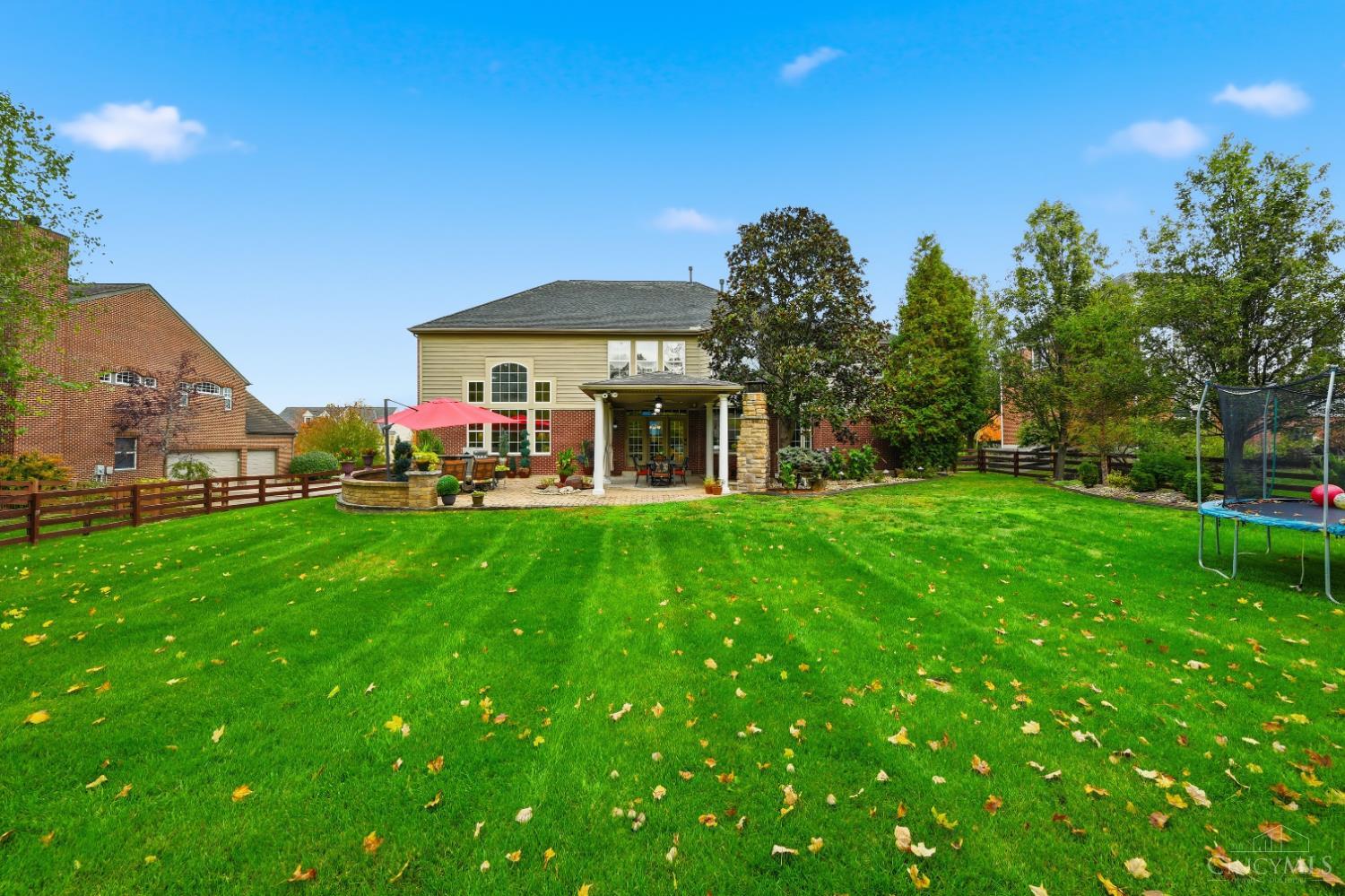 2625 Stonehaven Drive