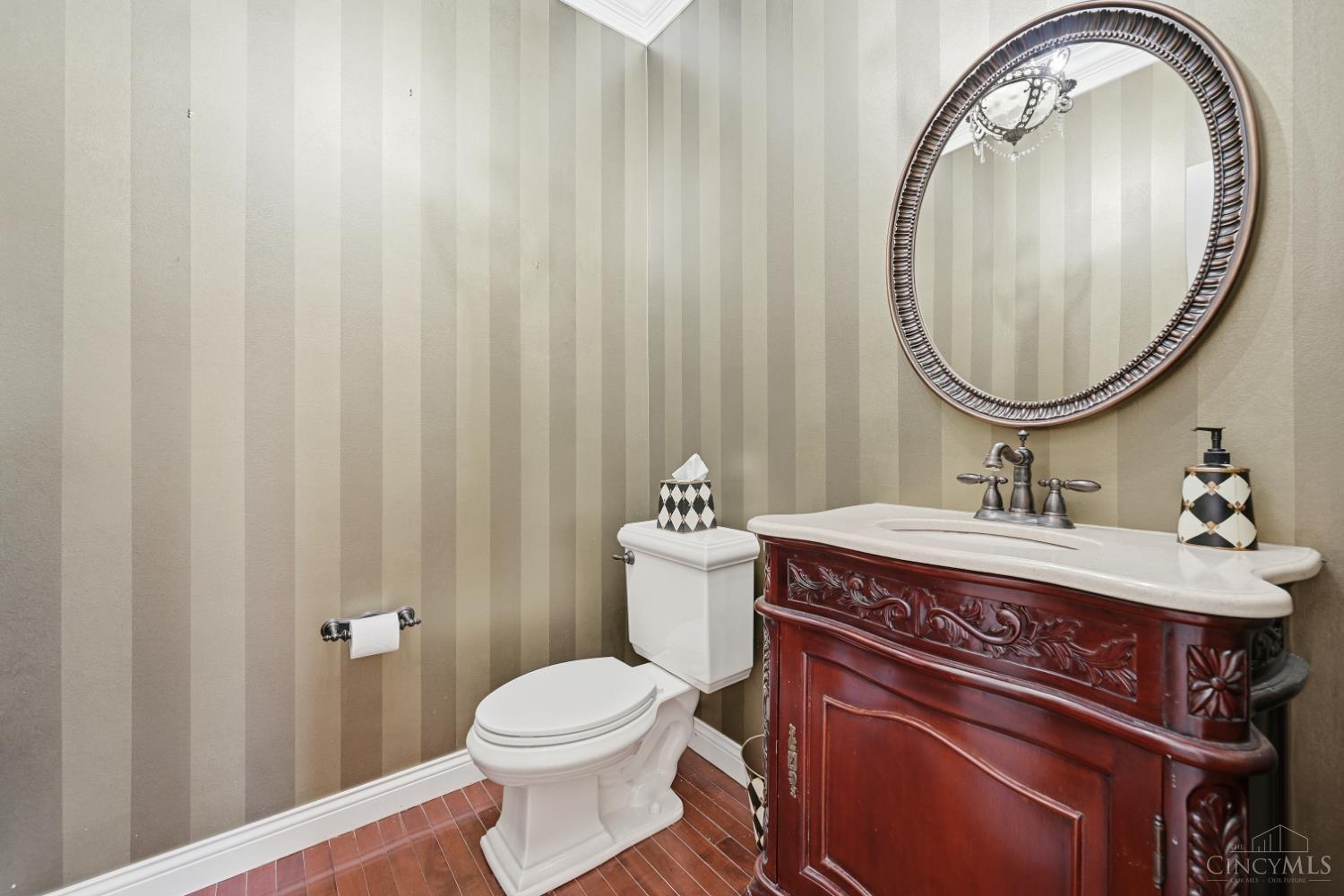 2625 Stonehaven Drive