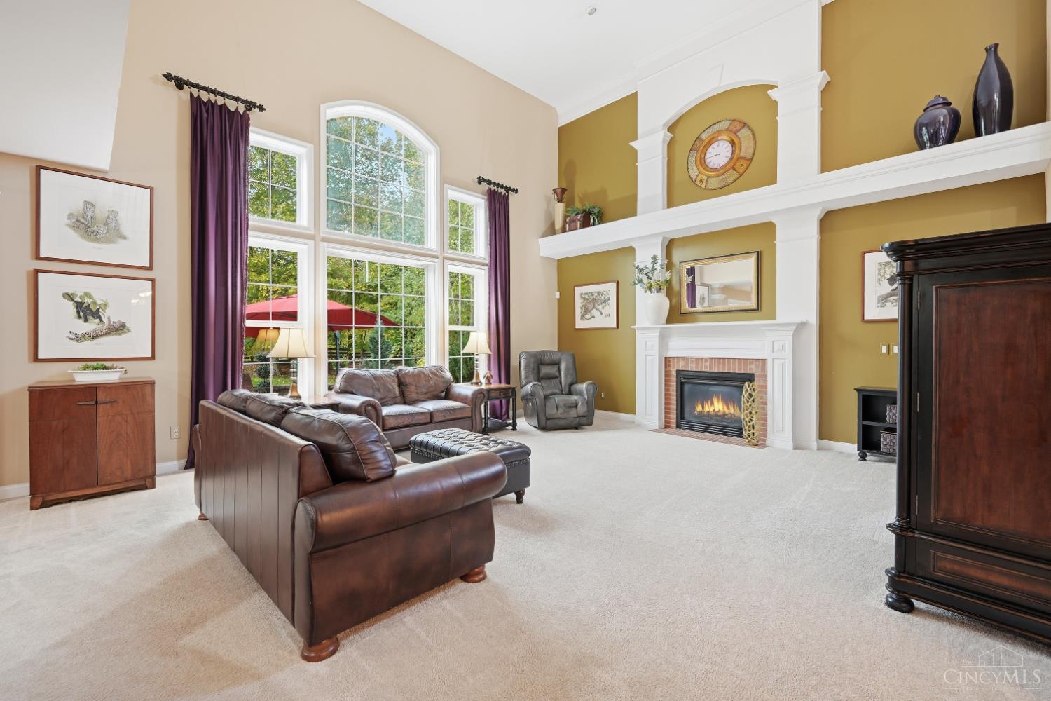 2625 Stonehaven Drive