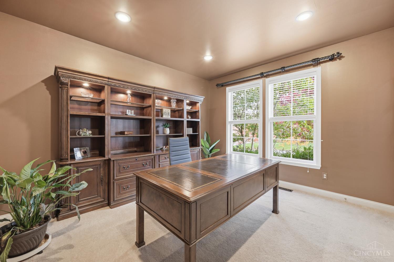 2625 Stonehaven Drive