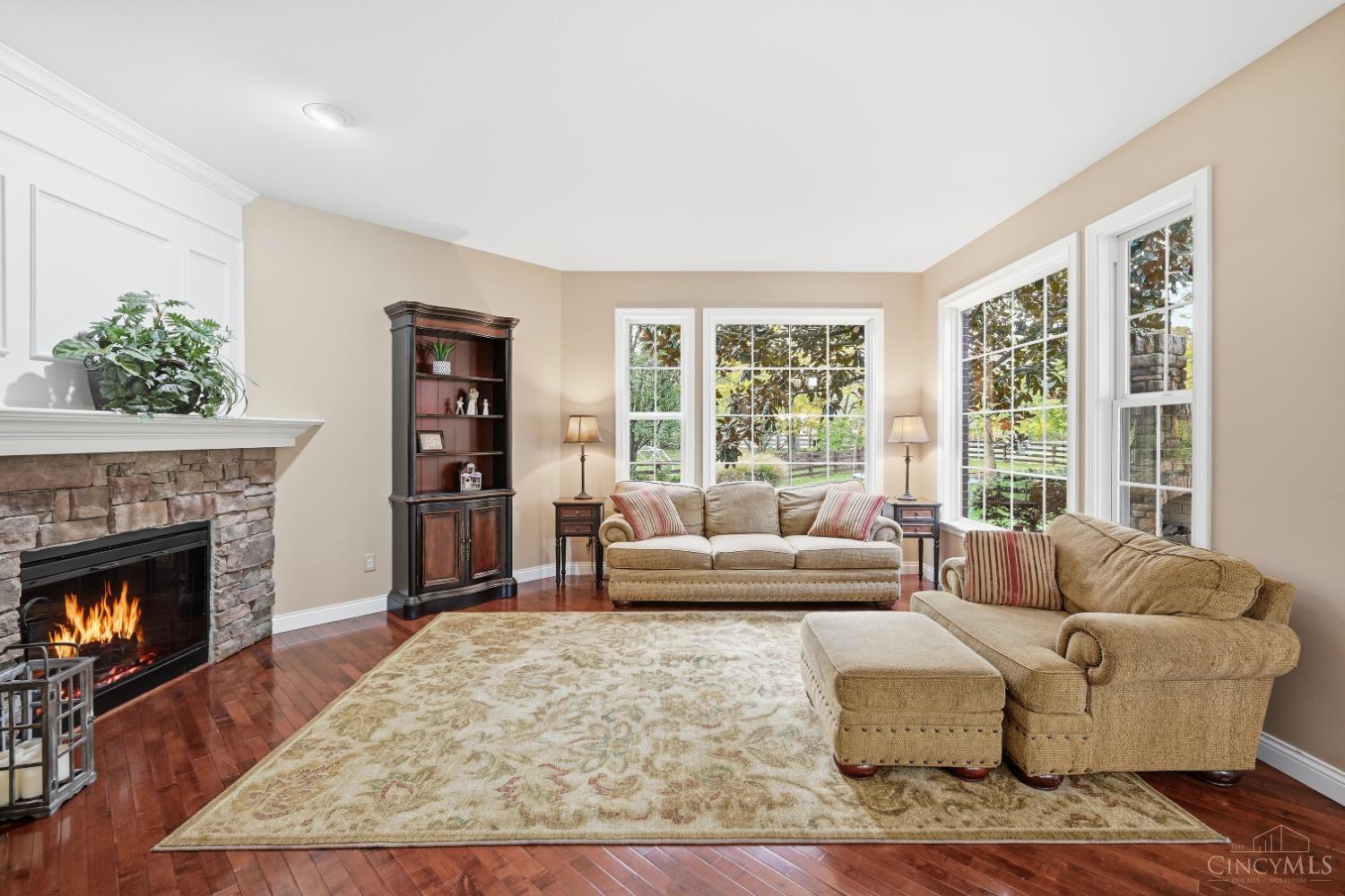 2625 Stonehaven Drive