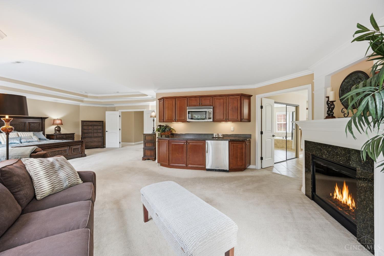 2625 Stonehaven Drive