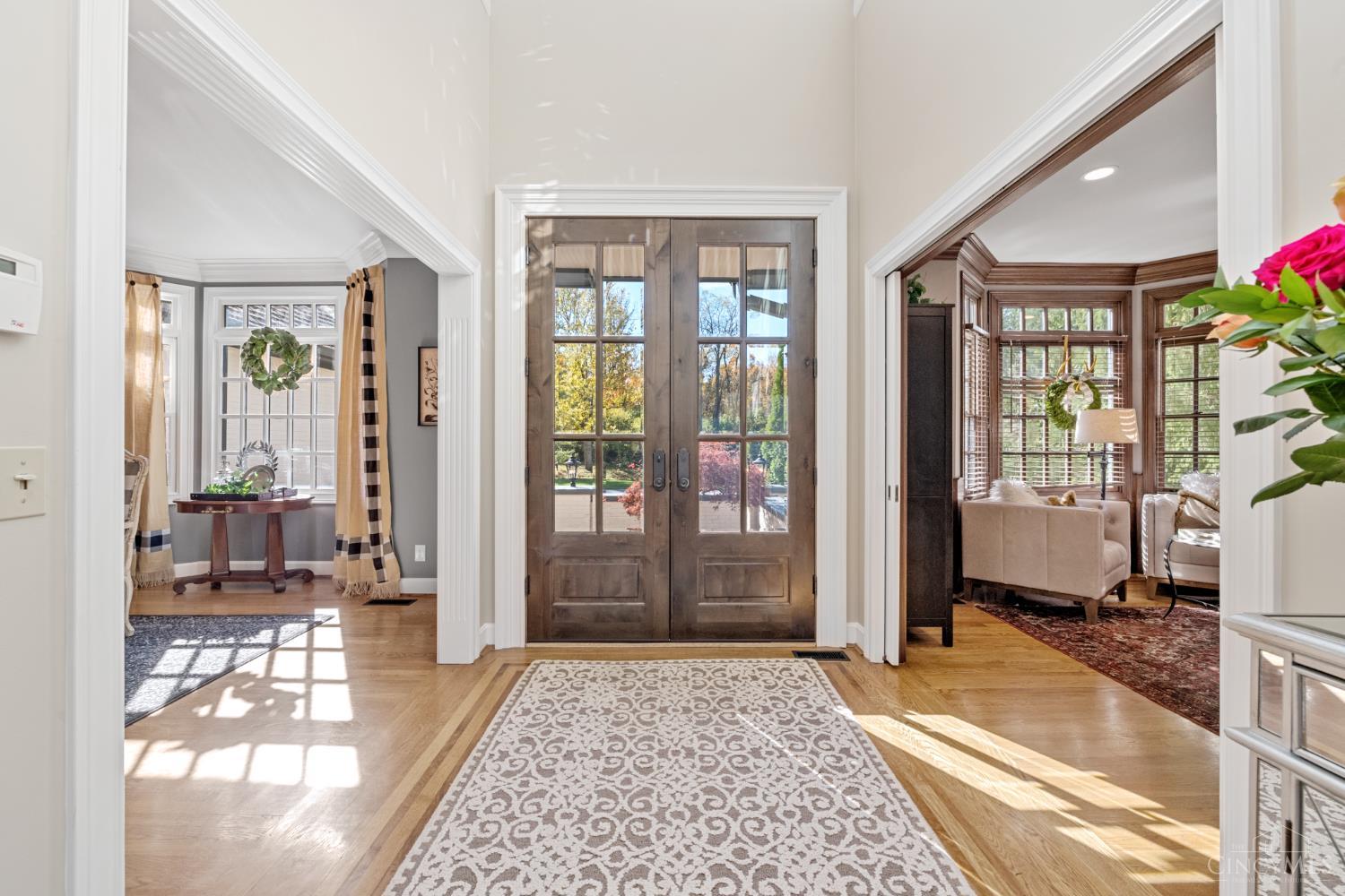 8765 Old Indian Hill Road