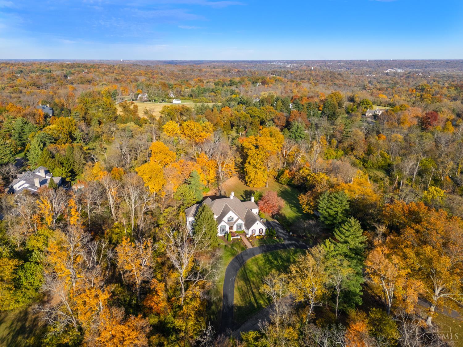 8765 Old Indian Hill Road