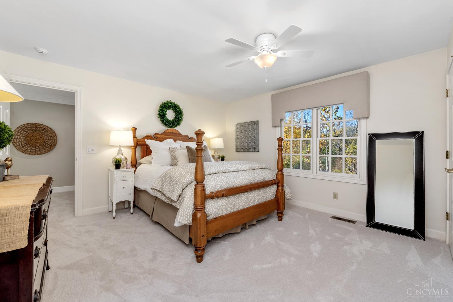 8765 Old Indian Hill Road