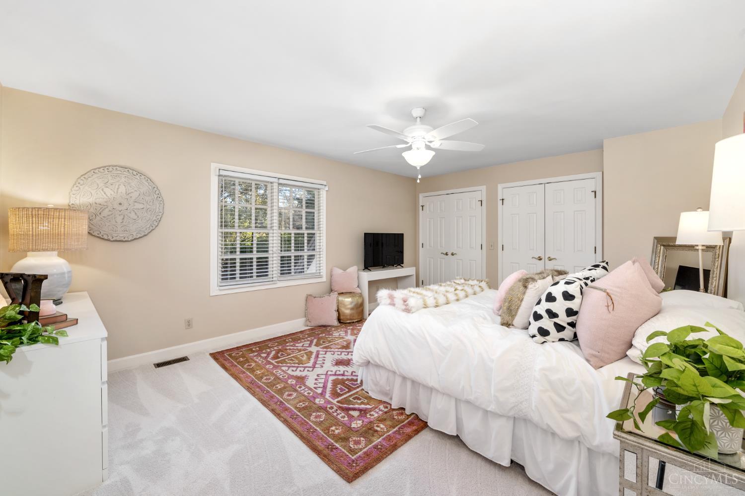 8765 Old Indian Hill Road