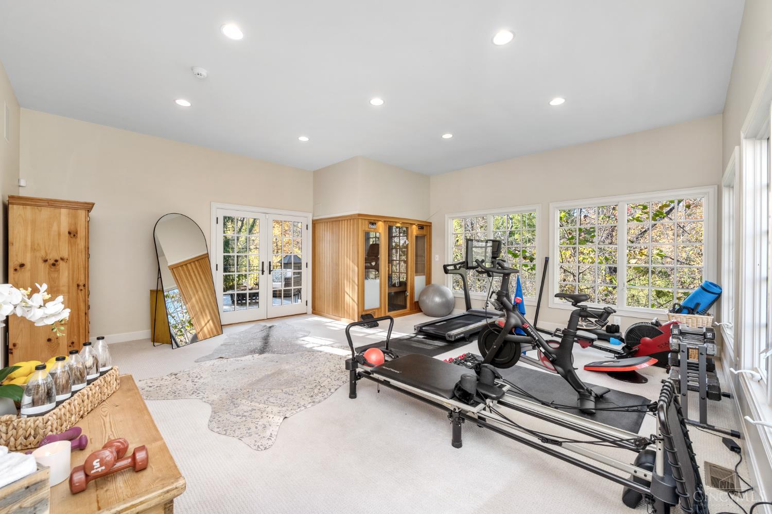 8765 Old Indian Hill Road