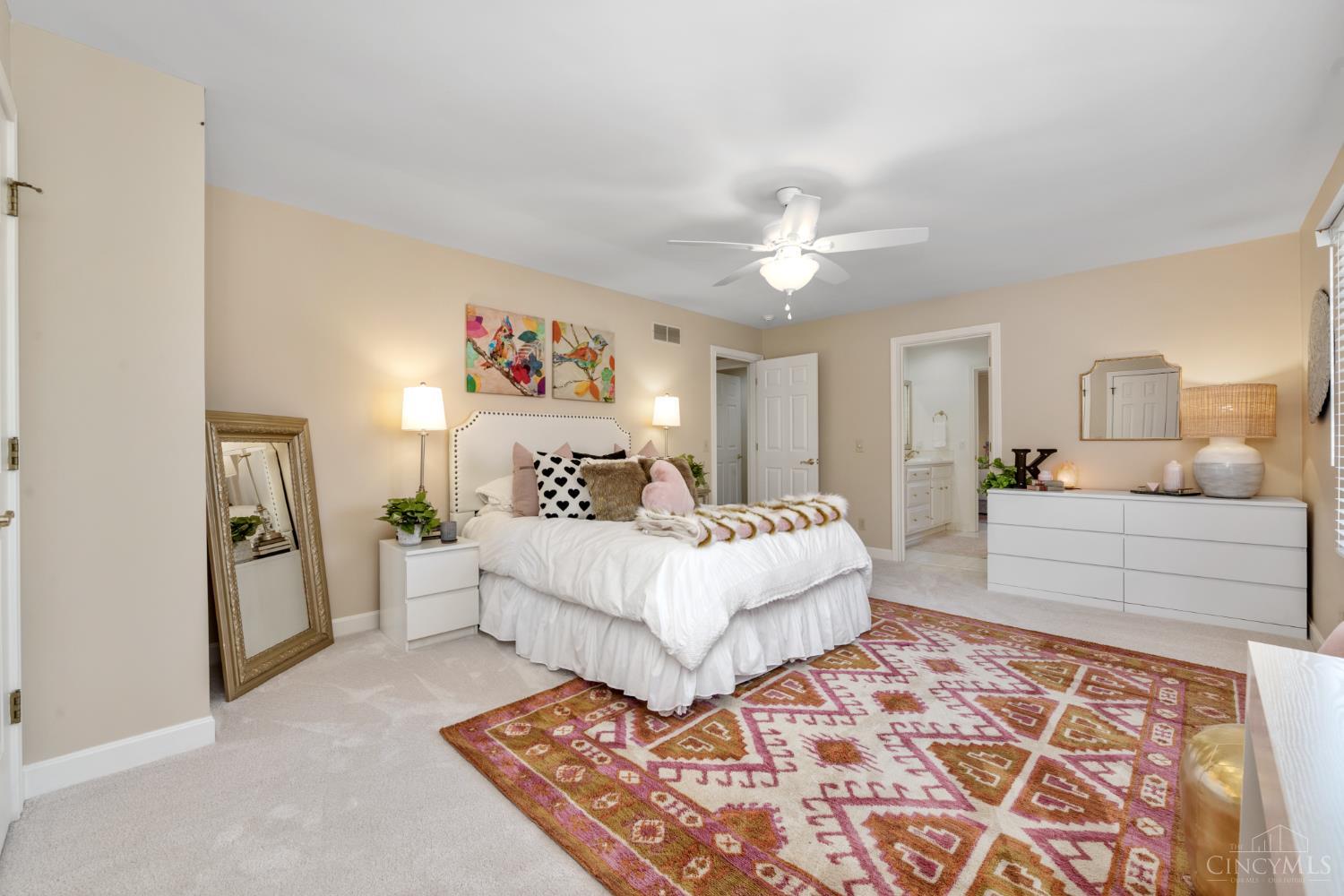 8765 Old Indian Hill Road