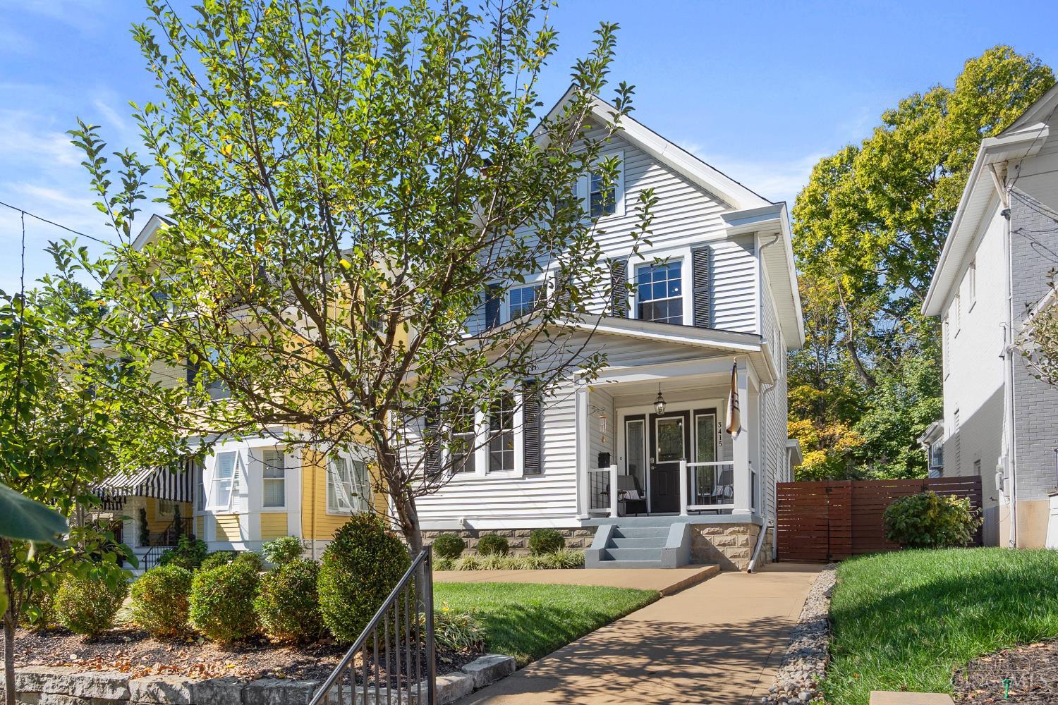 3415 Paxton Avenue