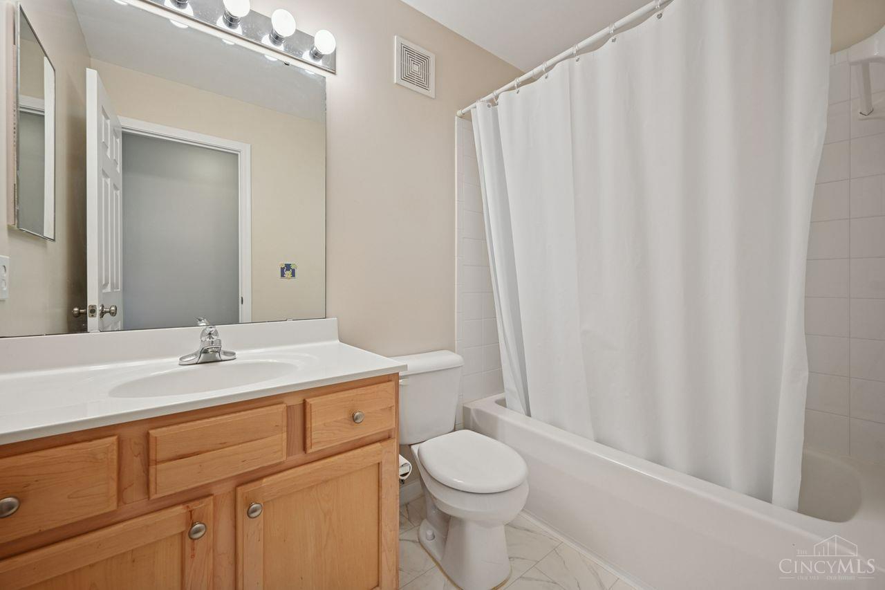 3872 Lost Willow Drive