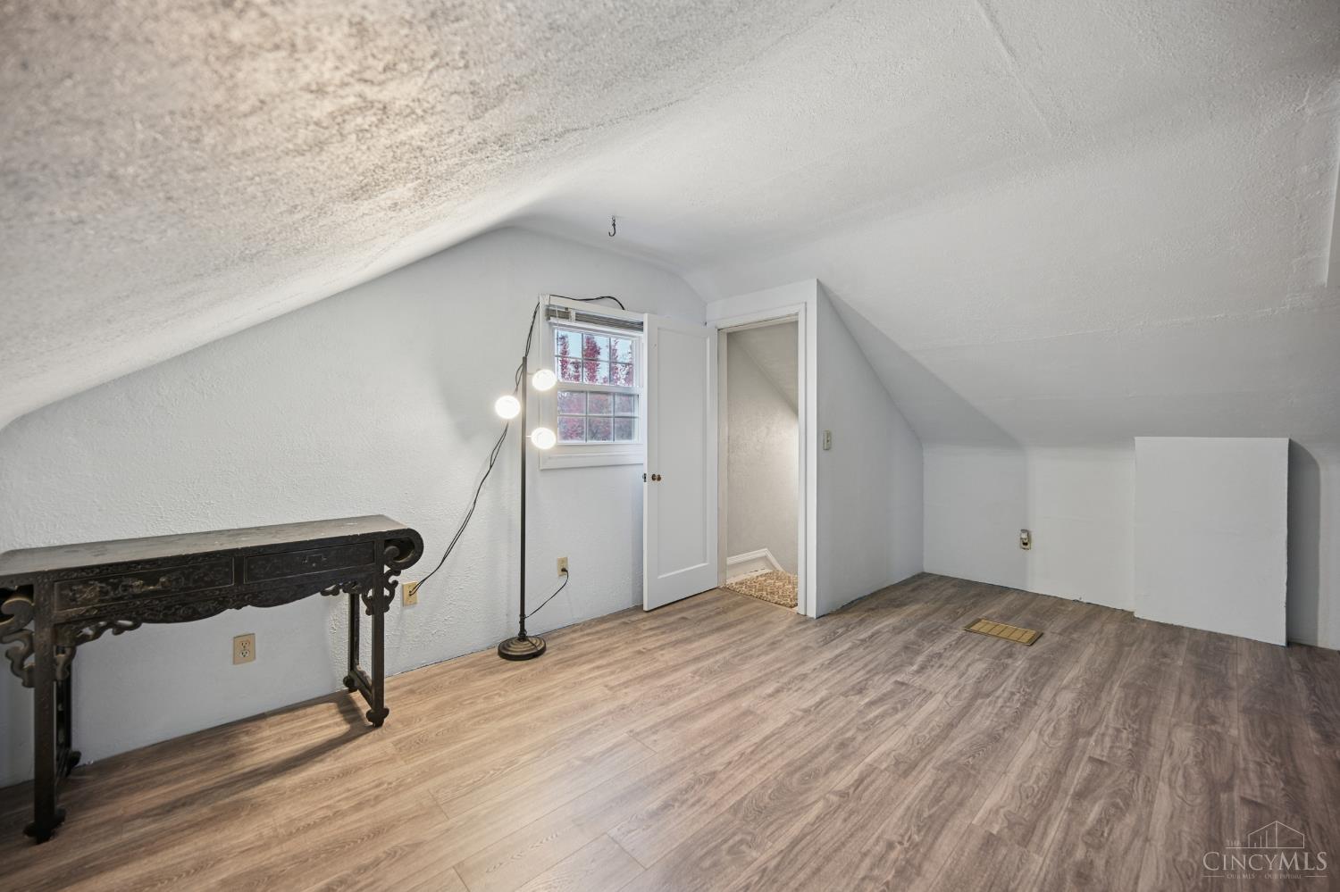 11525 Lippelman Road