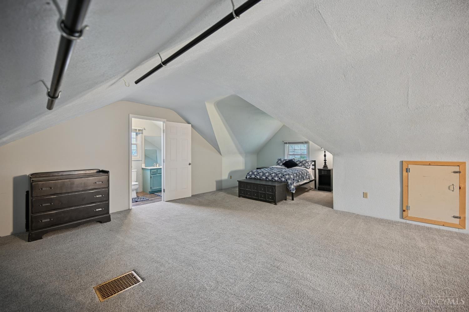 11525 Lippelman Road