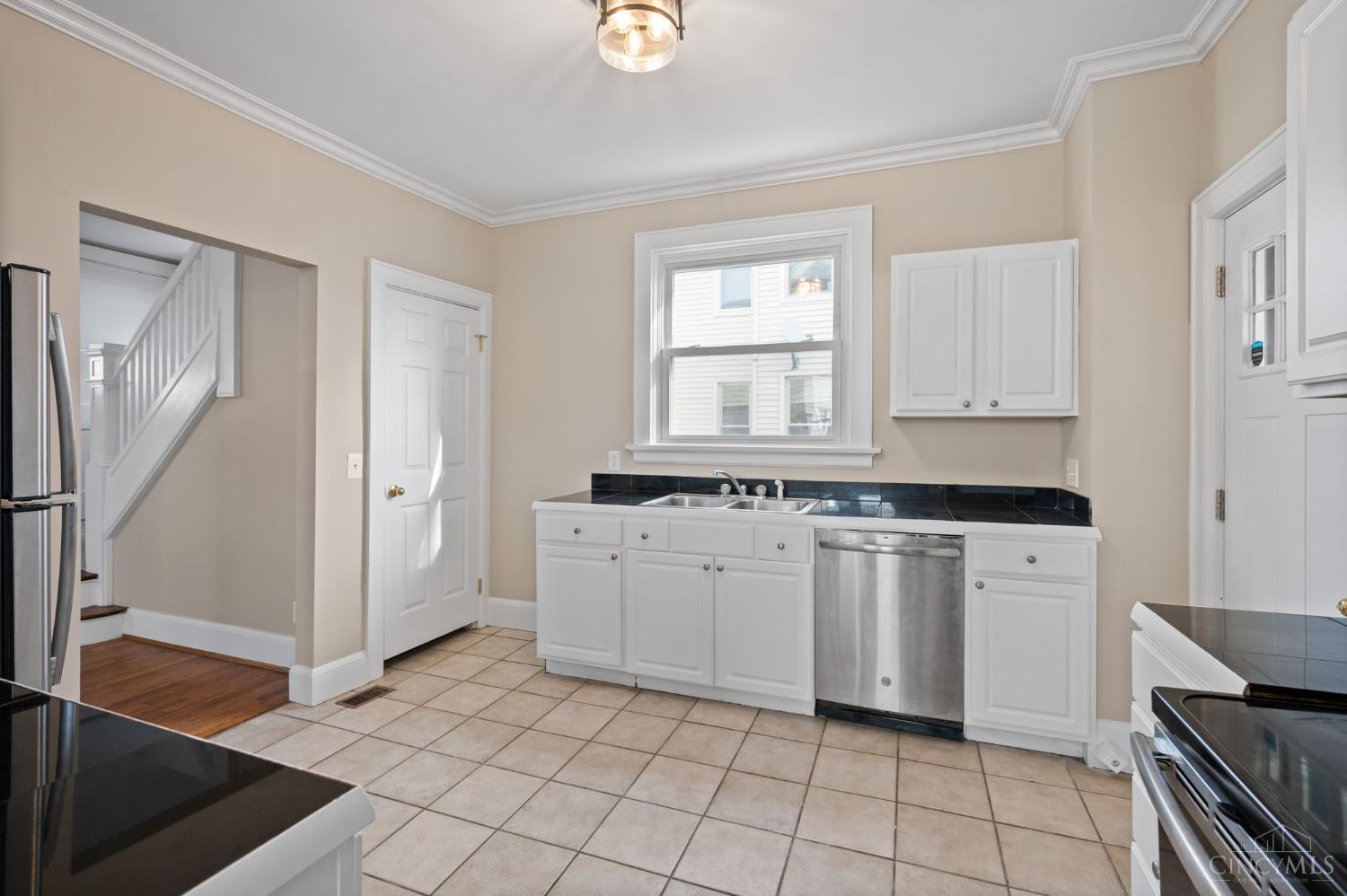3249 Berwyn Place