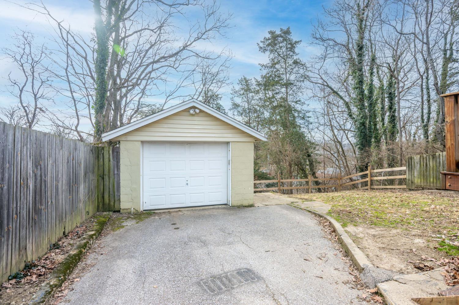 3249 Berwyn Place