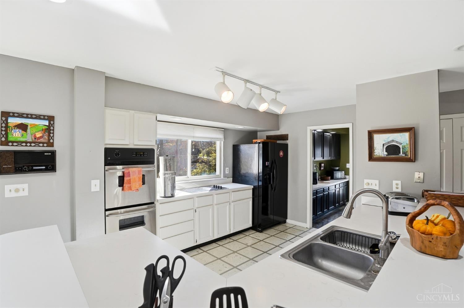 1787 Gloucester Drive