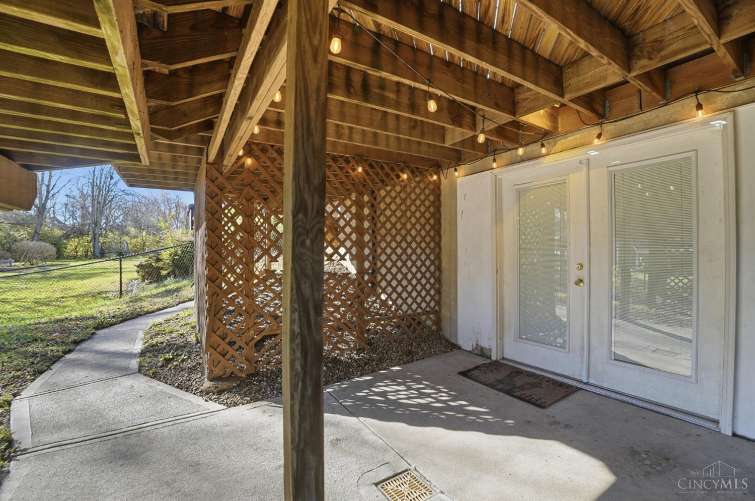 1787 Gloucester Drive