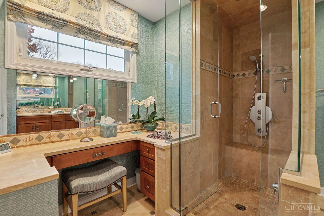 9850 Village View Court