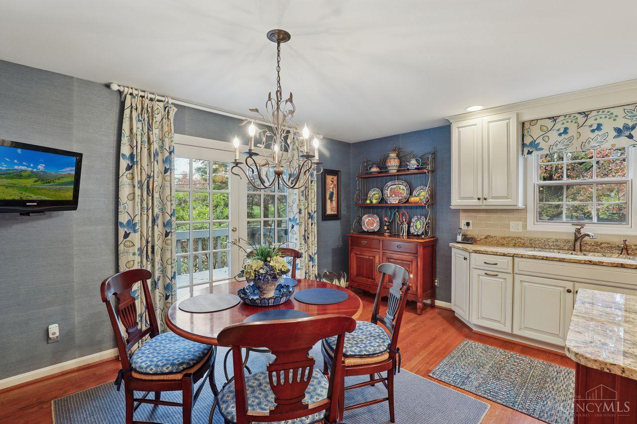 9850 Village View Court